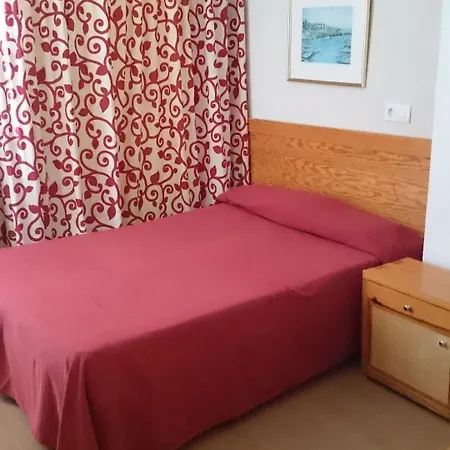 Planet Blue Hotel 3*