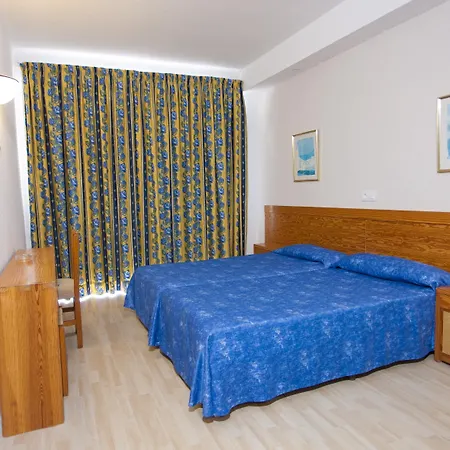 Planet Blue Hotel