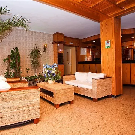 Hotel Planet Blue Hotel